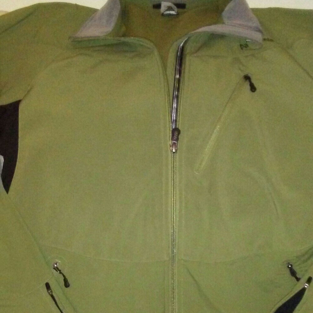 Patagonia Jacket - Picture 3 of 3